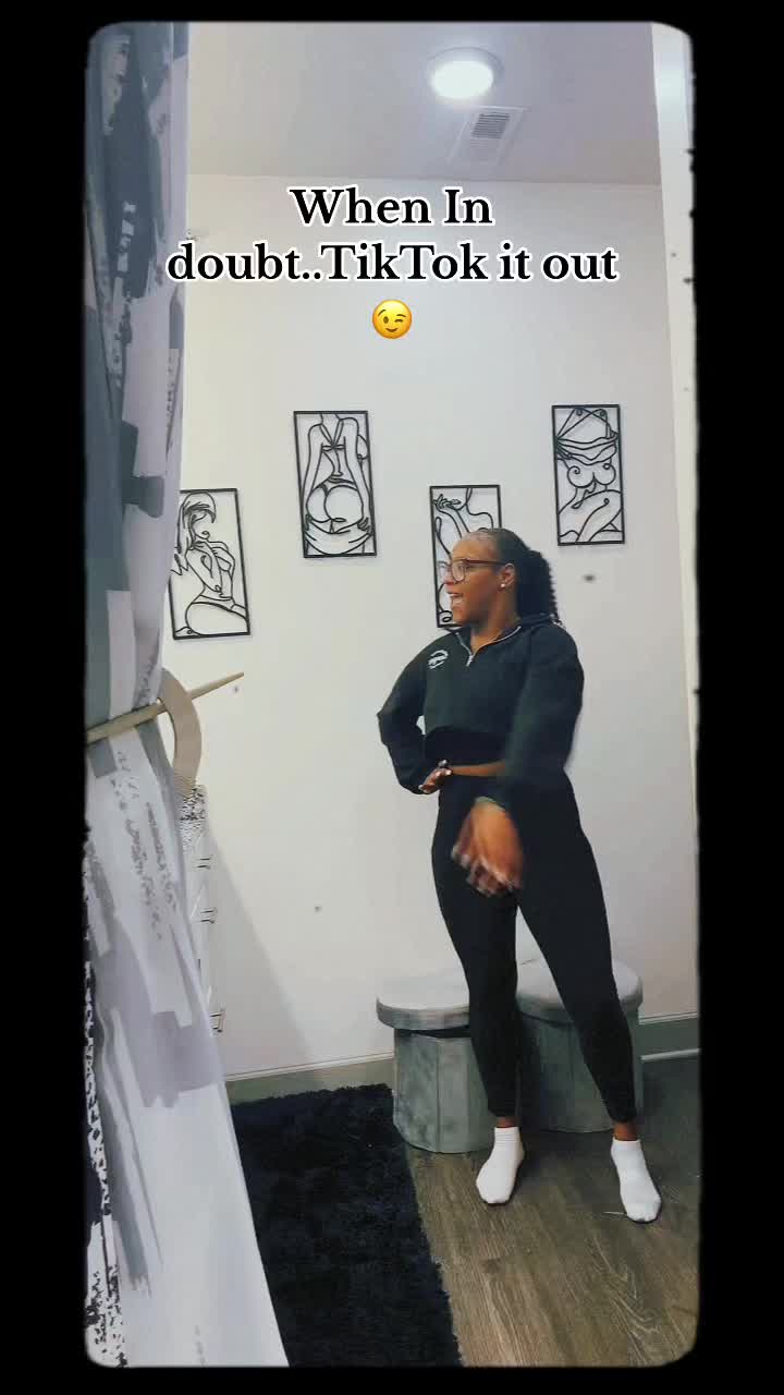 @Johnae