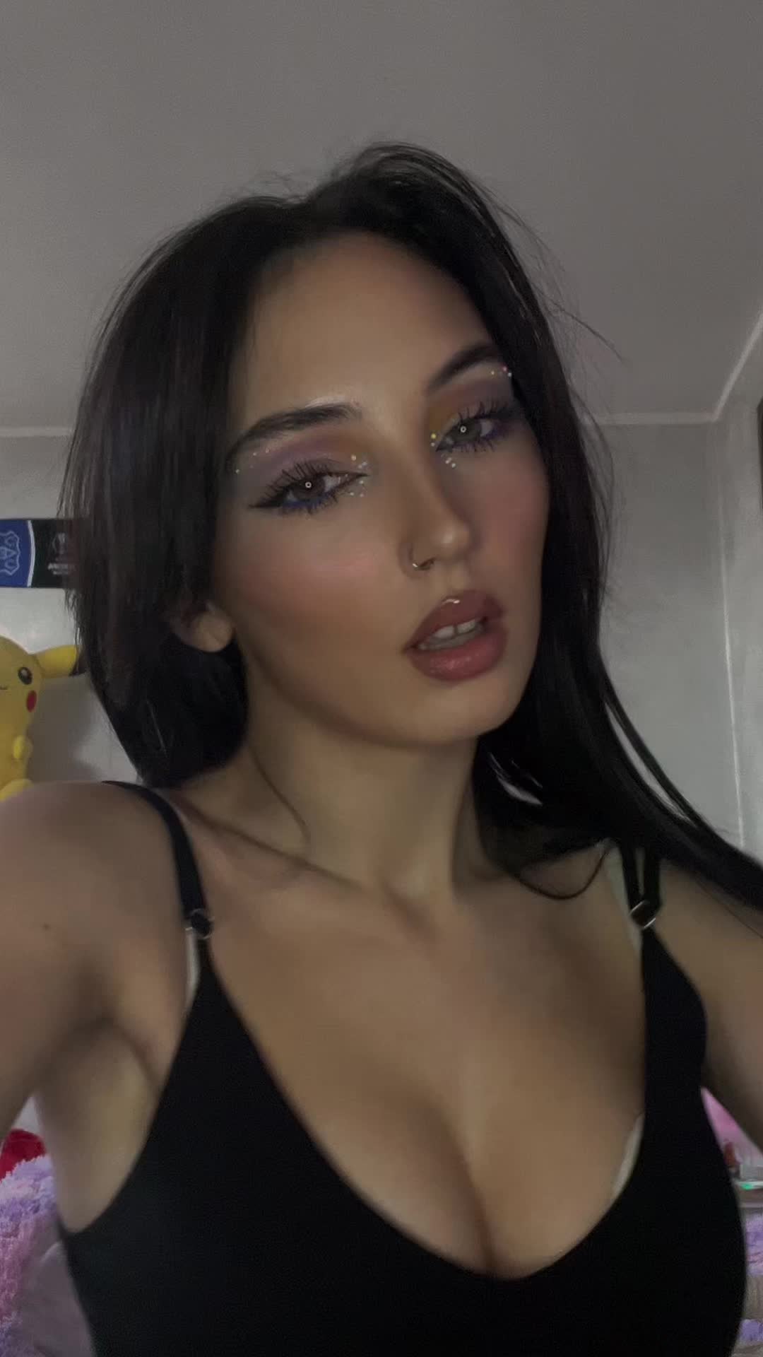 @Nicole
