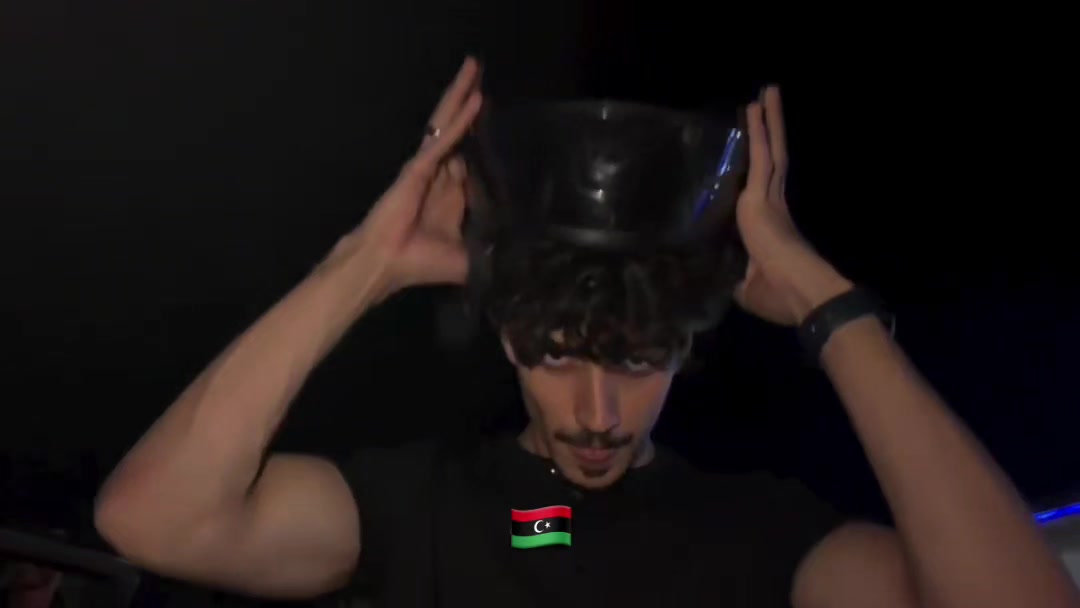 @𝟏𝟕