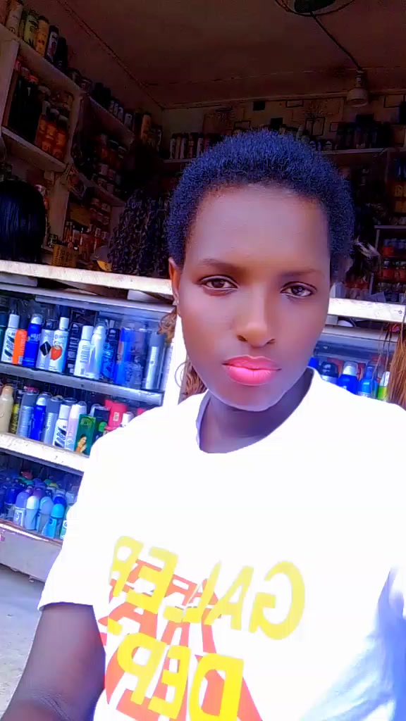 @shatrah last born 🇷🇼🇷🇼