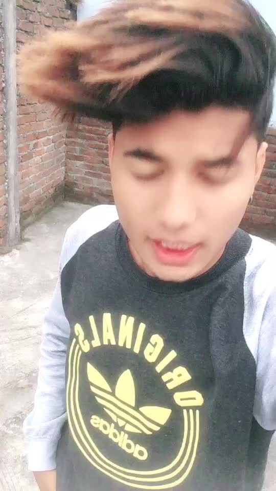@Aayuxh_