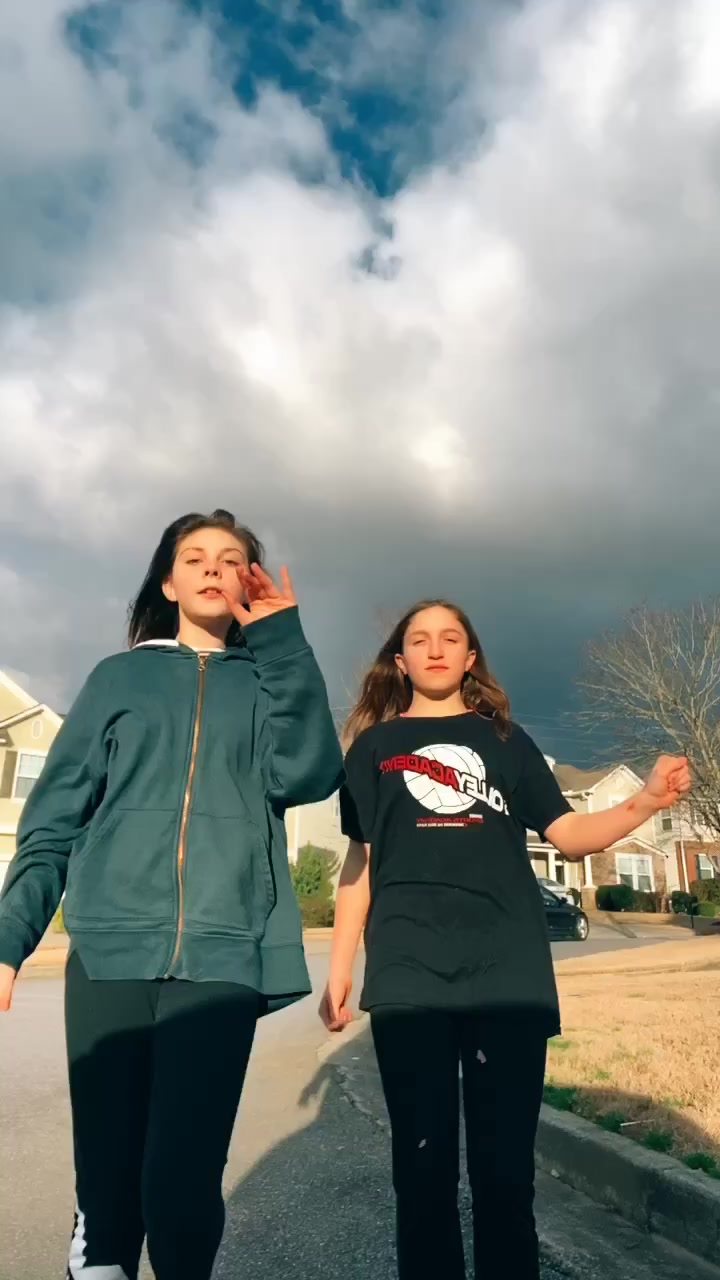 @L&iacute;ł&yuml;⚡️🤍🪐