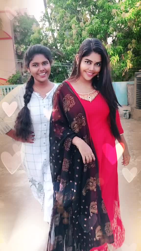 @AARTI ROWDY😎💪