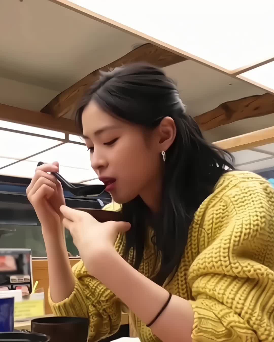 @smjennie