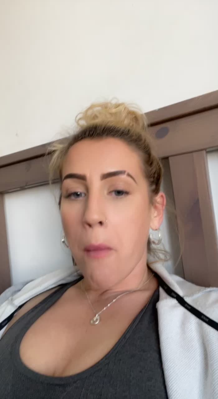 @CarlyNash19