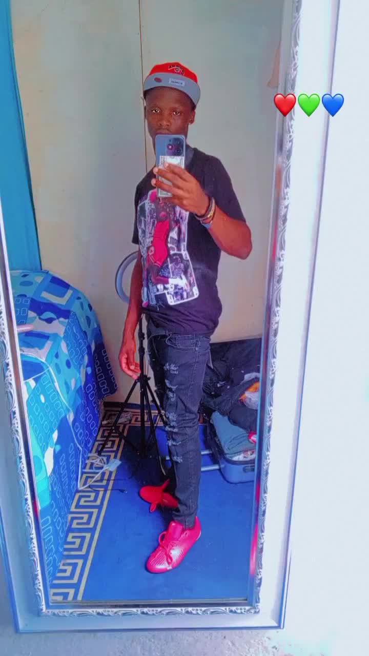 @user27963621004