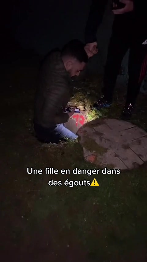 @Momoo Elh (Compte Spam)