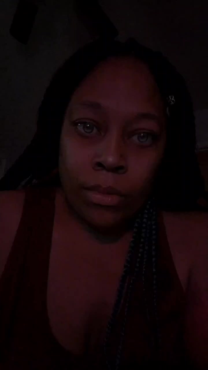 @lil_hips_lil_thighs_69