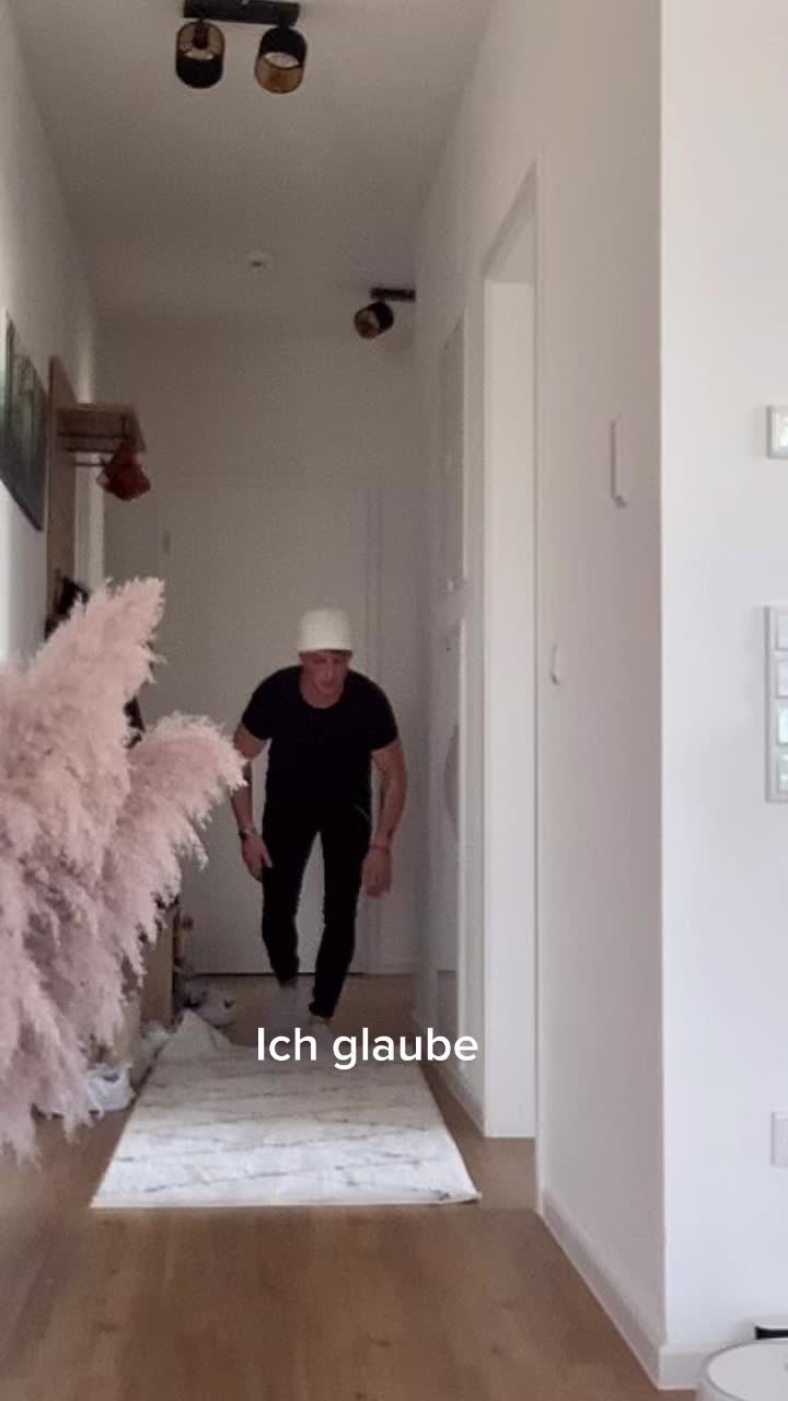 @Dennis Laudan