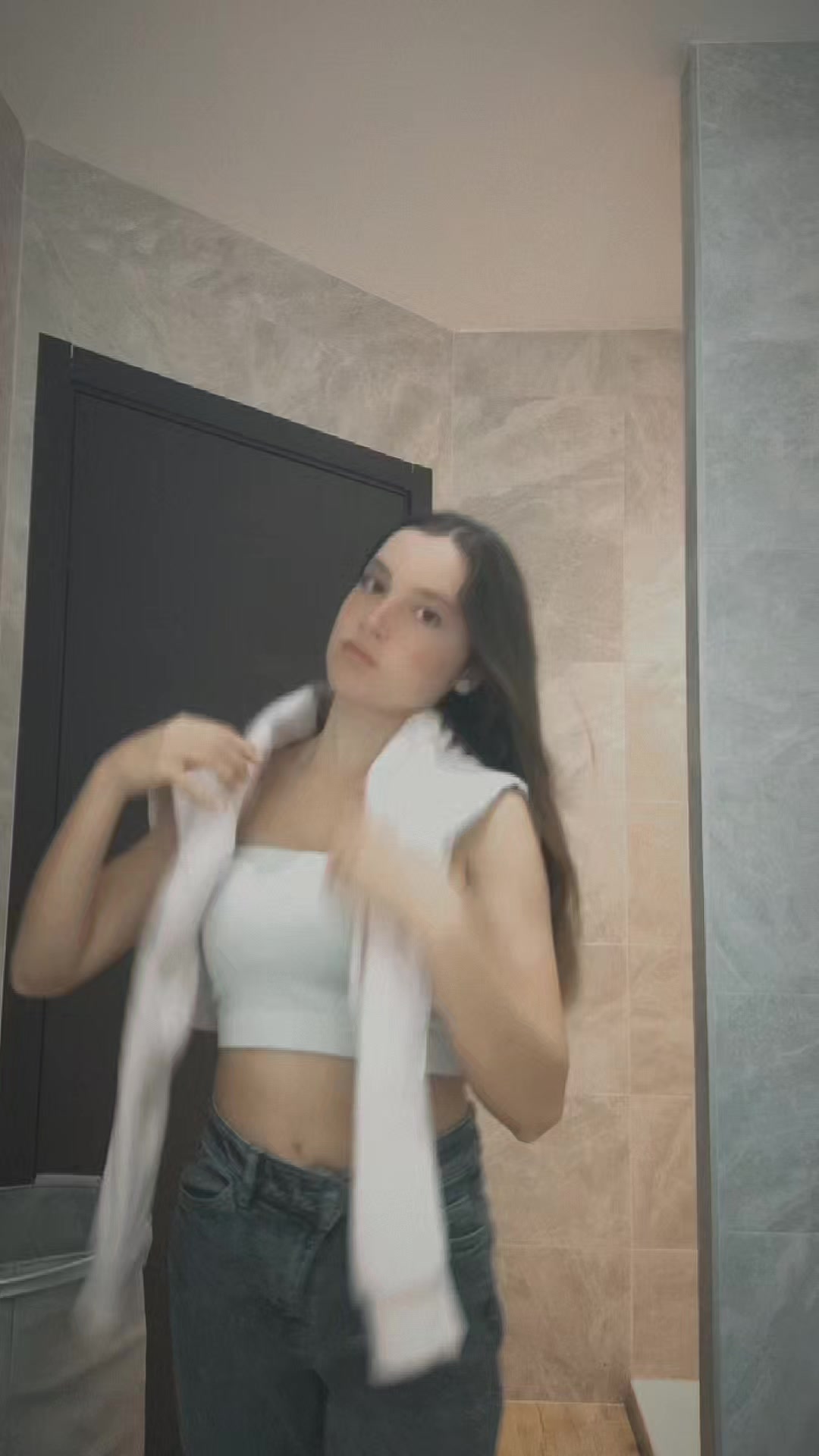 @CHLOE
