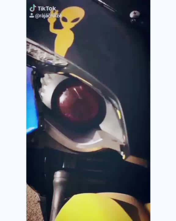 @R&agrave;j&aacute; Čr&ucirc;&iuml;ž&egrave;