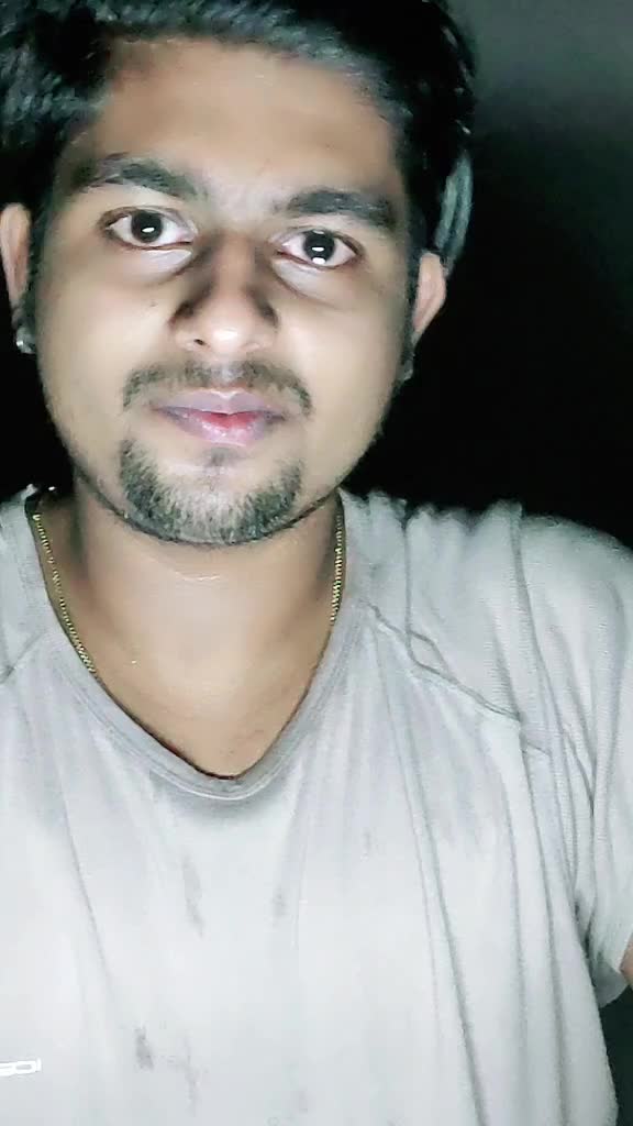 @__aadhuzz__