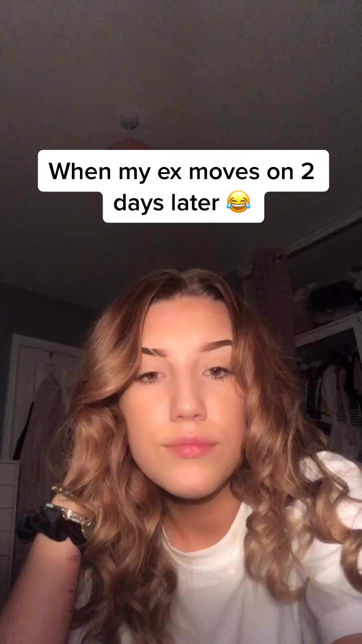 @๐๐๐๐๐ข๐ผ๐๐