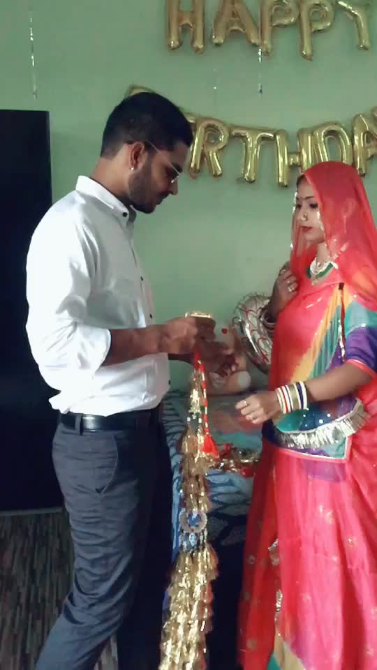 @HaRsHu😍😘