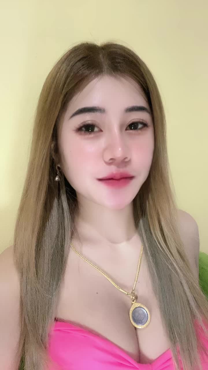 @ใบหม่อน 🍃
