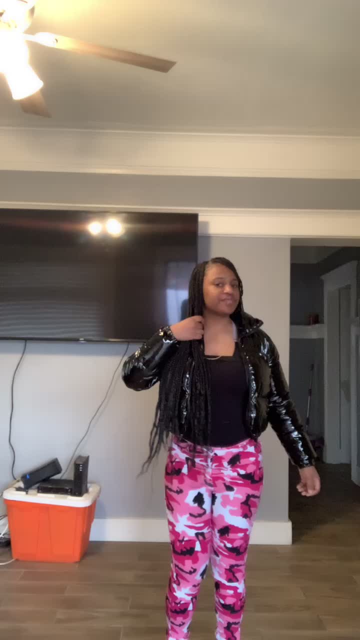 @naynay😘 .