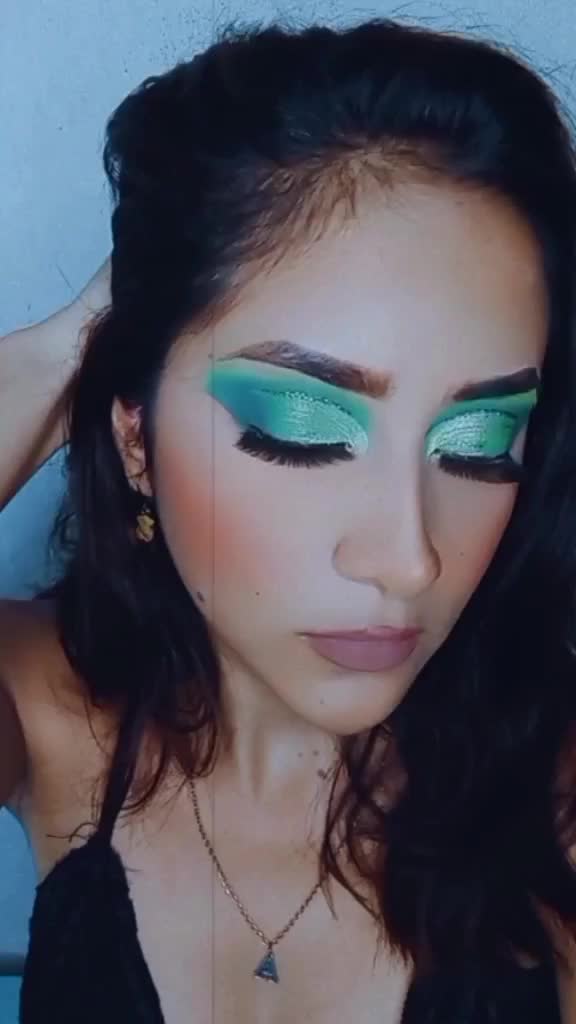 @✨