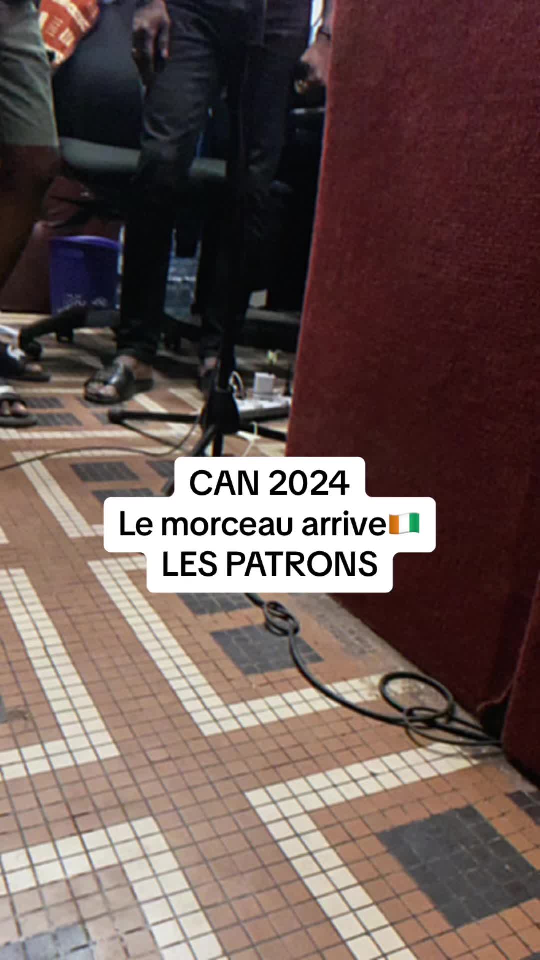 @Les Patrons