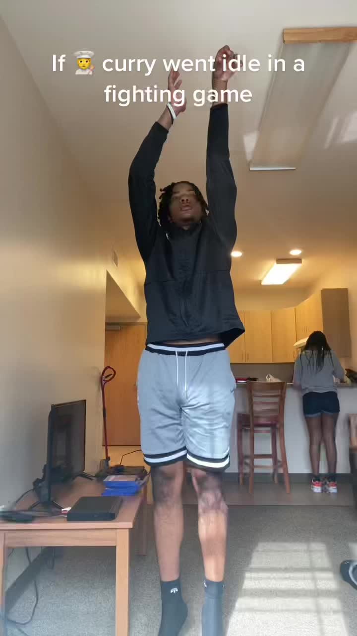 @BOWW