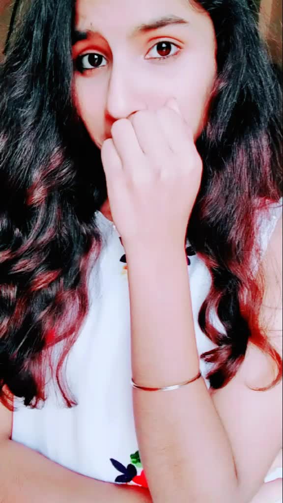 @♥️Diya nankani♥️