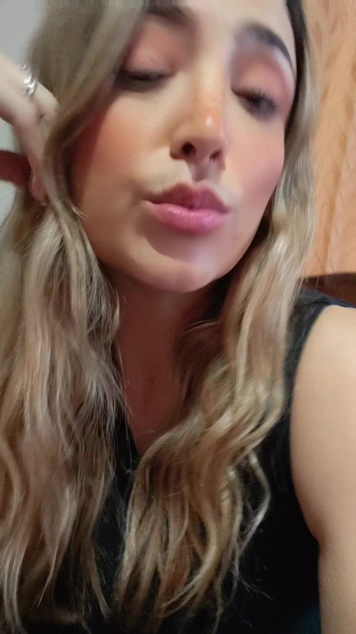 @👀♌❤️&zwj;🔥🏵️