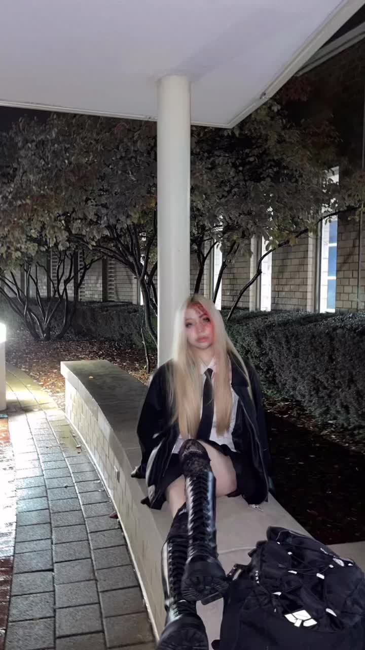@chloe