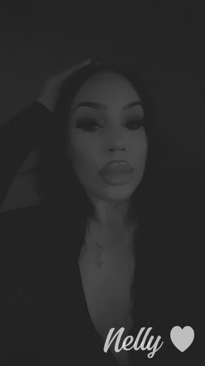 @NellyBoo