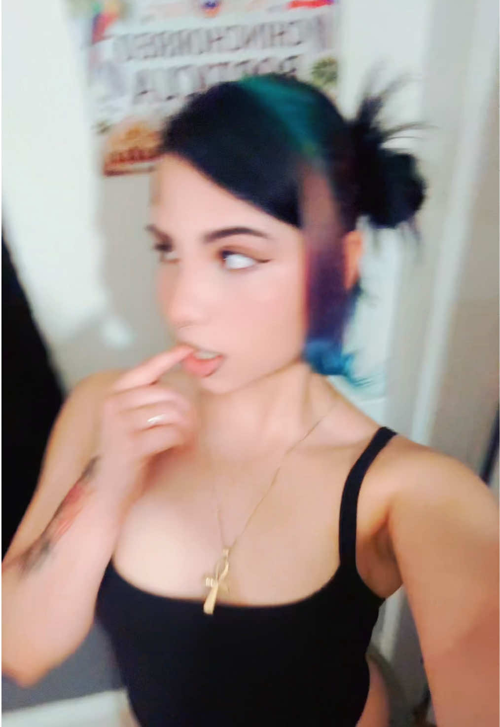 @belly 𖣂
