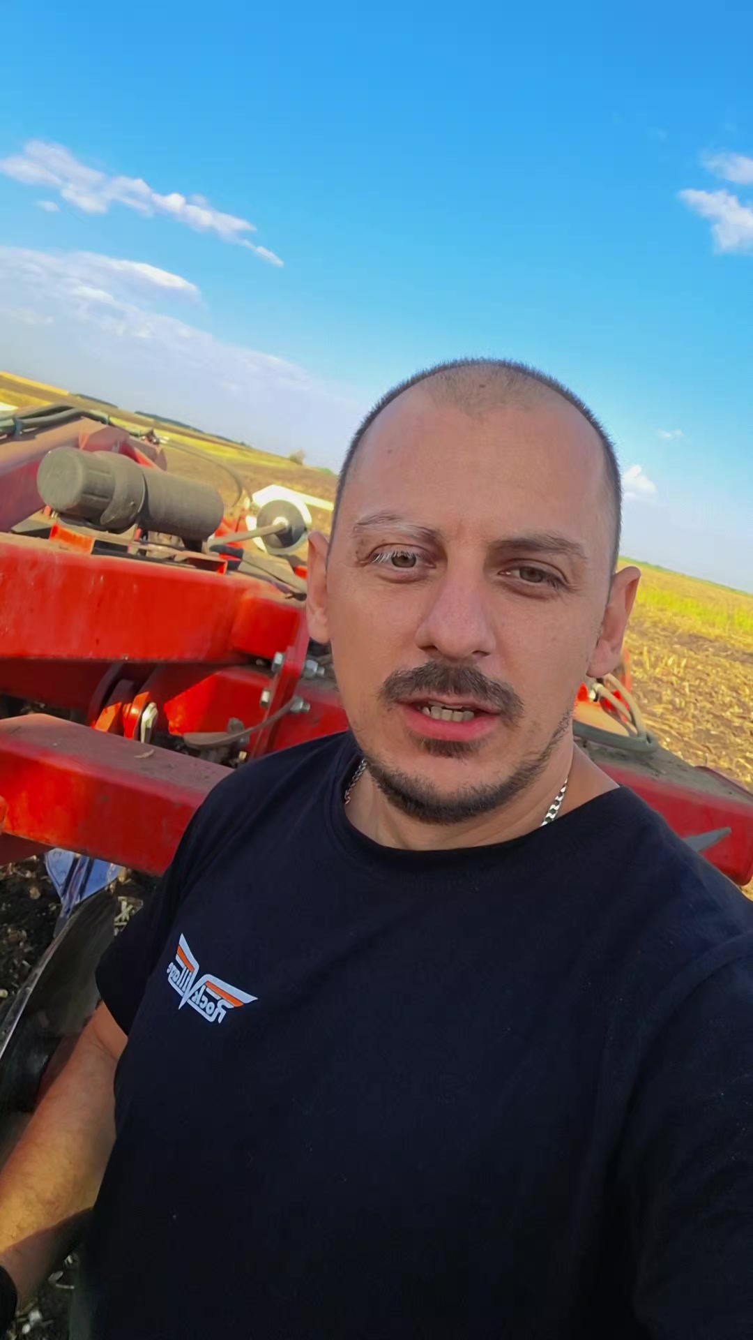 @PoluCovekPoluPoljoprivrednik