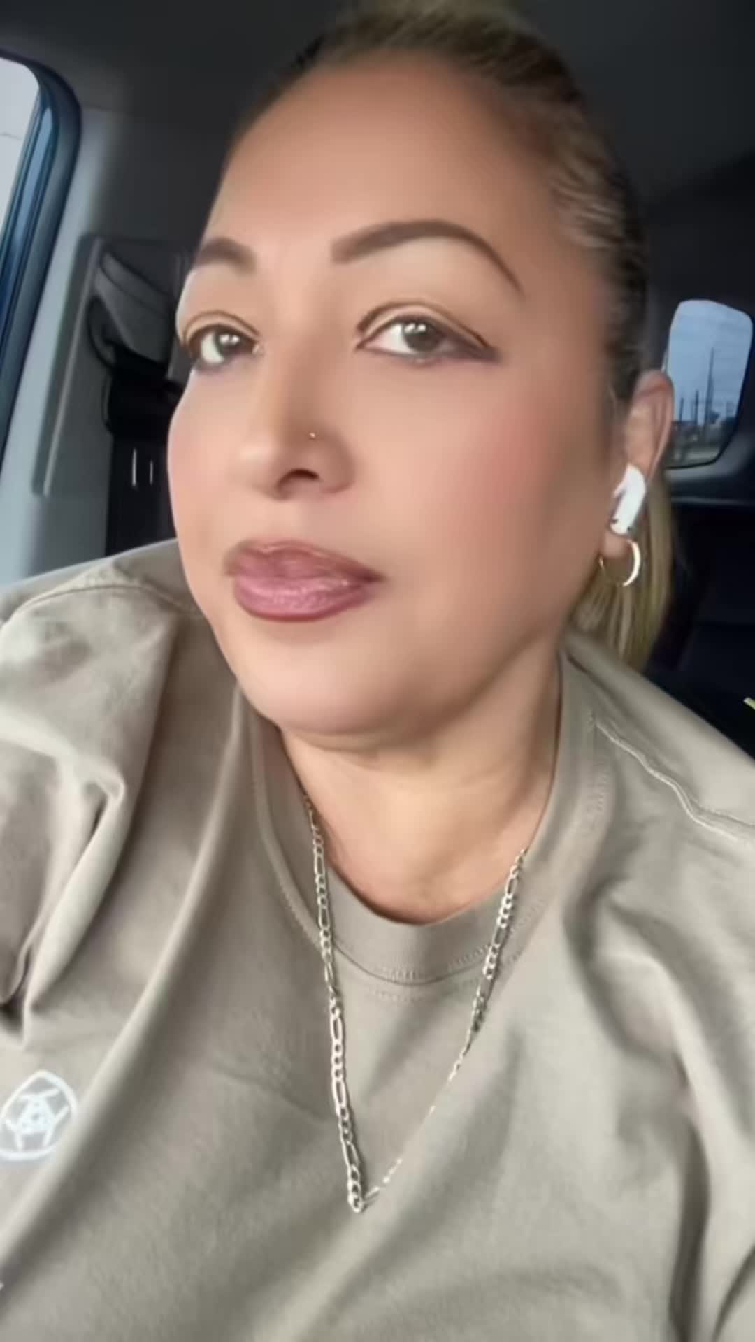 @Herevia1974