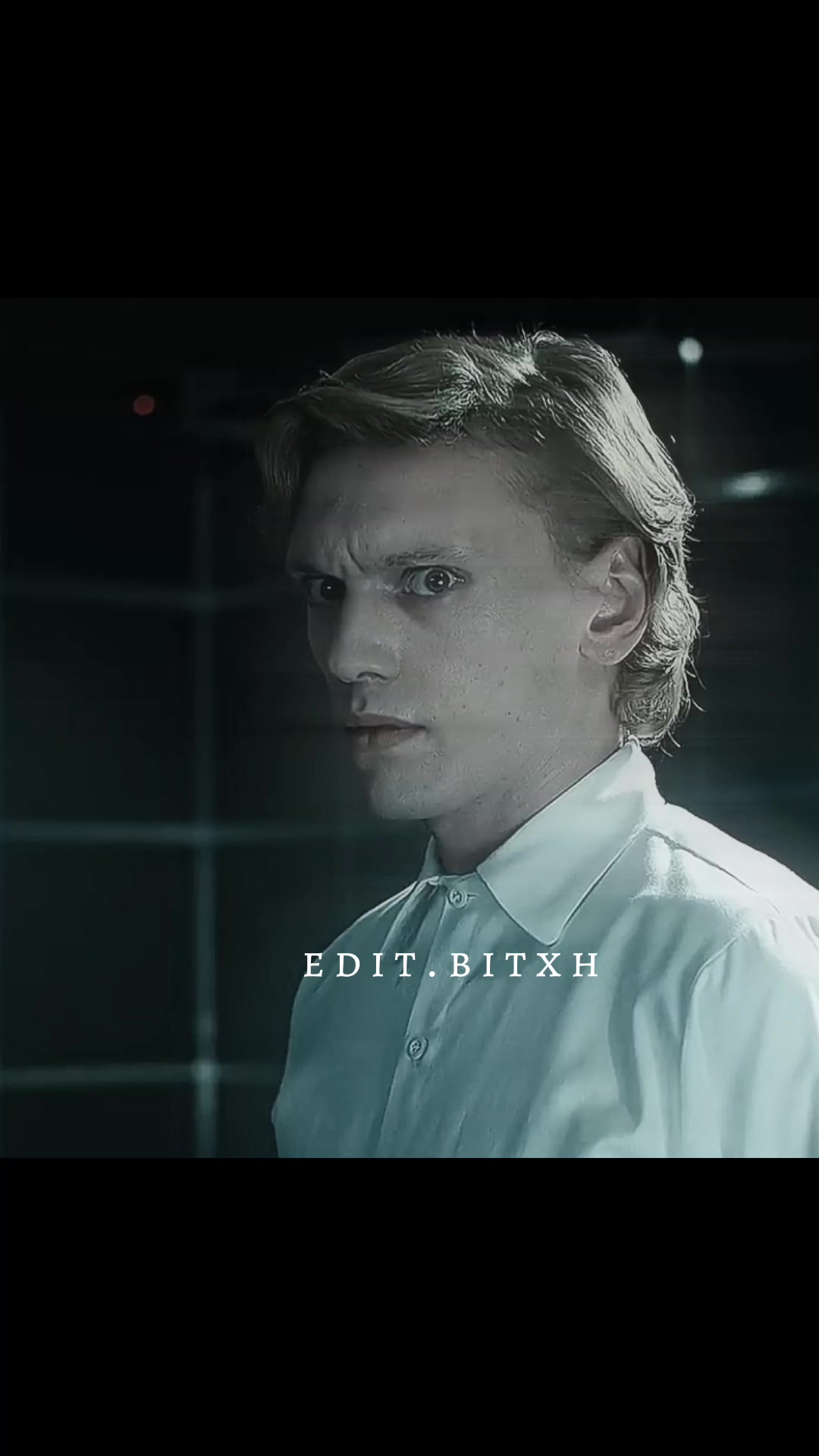 @edits ✧ ⋆ ° : ✧