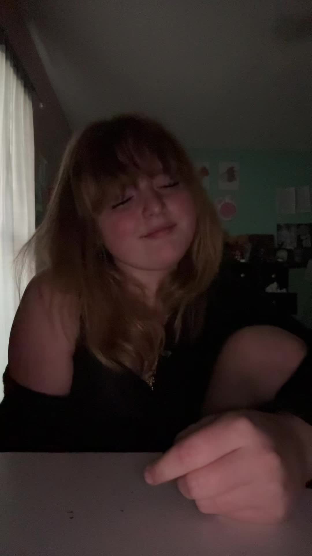 @lucyy