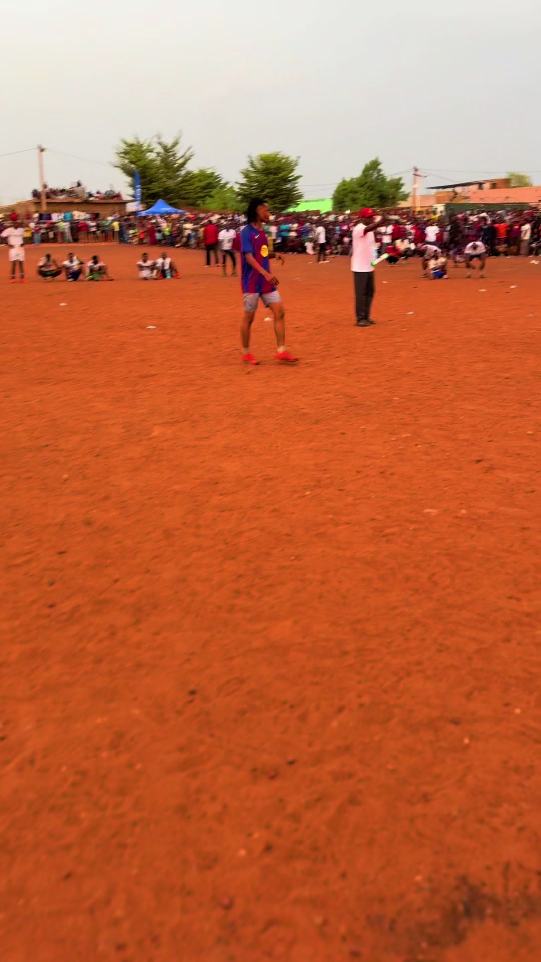 @Ayouba communication