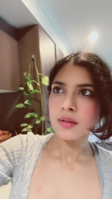 @KomalSethi