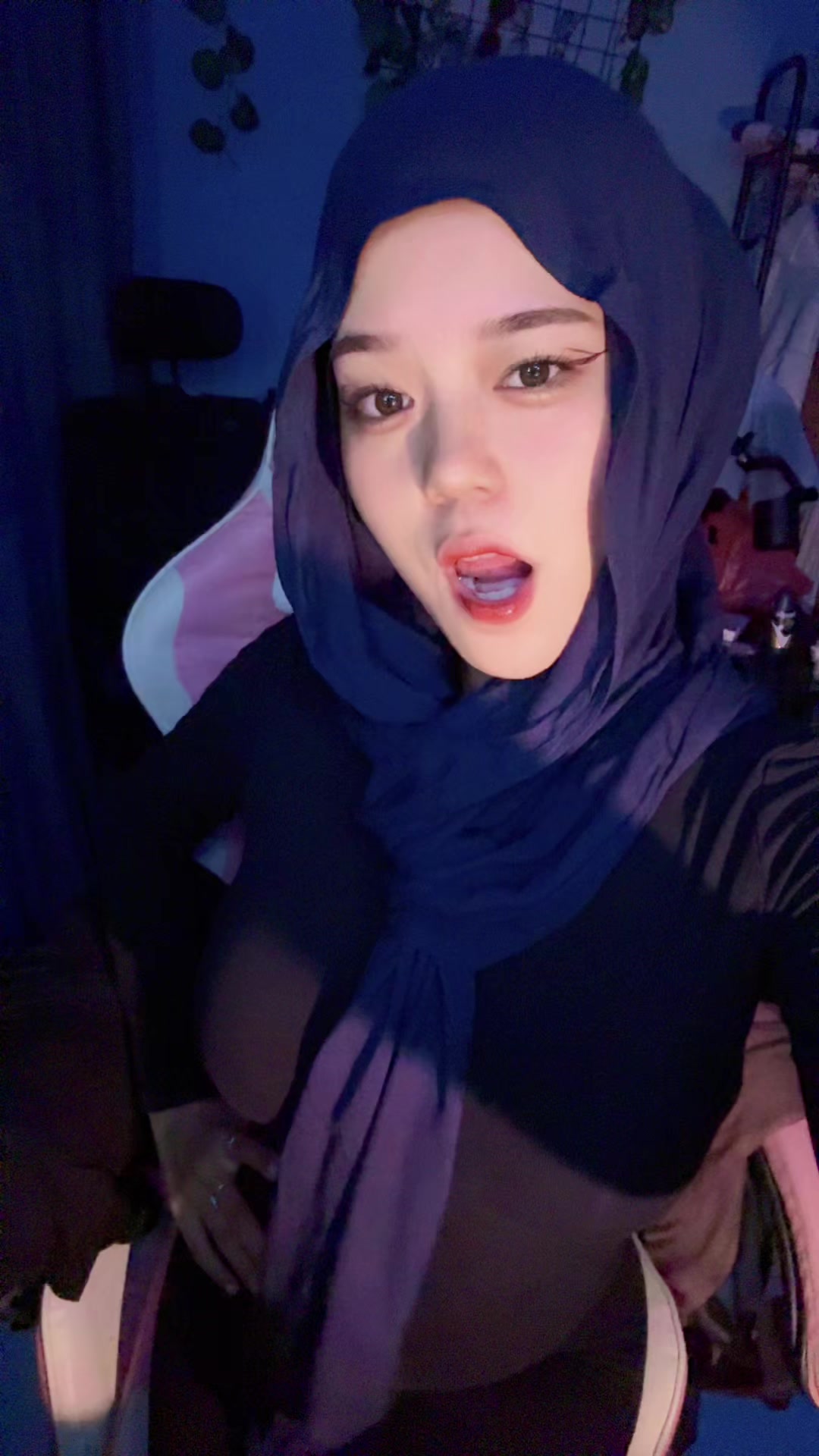 @Ayang