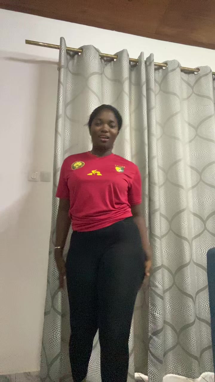 @Astride mp💜🧸🇨🇲