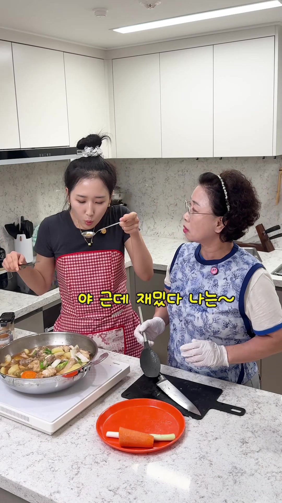 @후맘