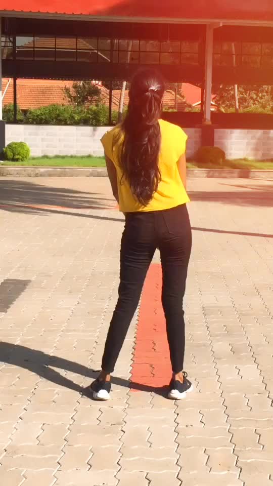 @Sakshi_Ramesh