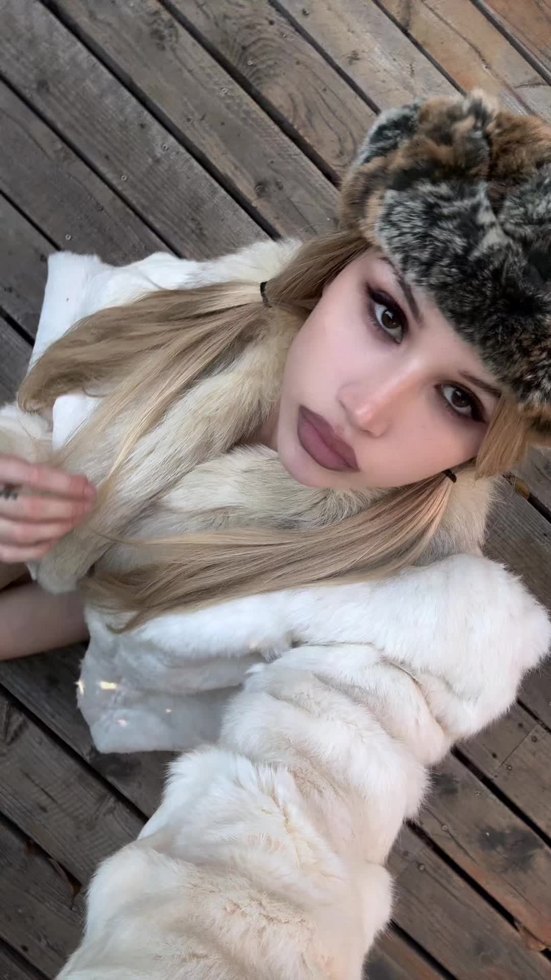 @chloe