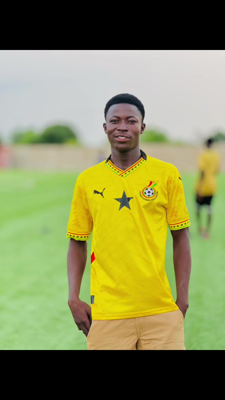 @MANGAVI 30 ⚽️✅