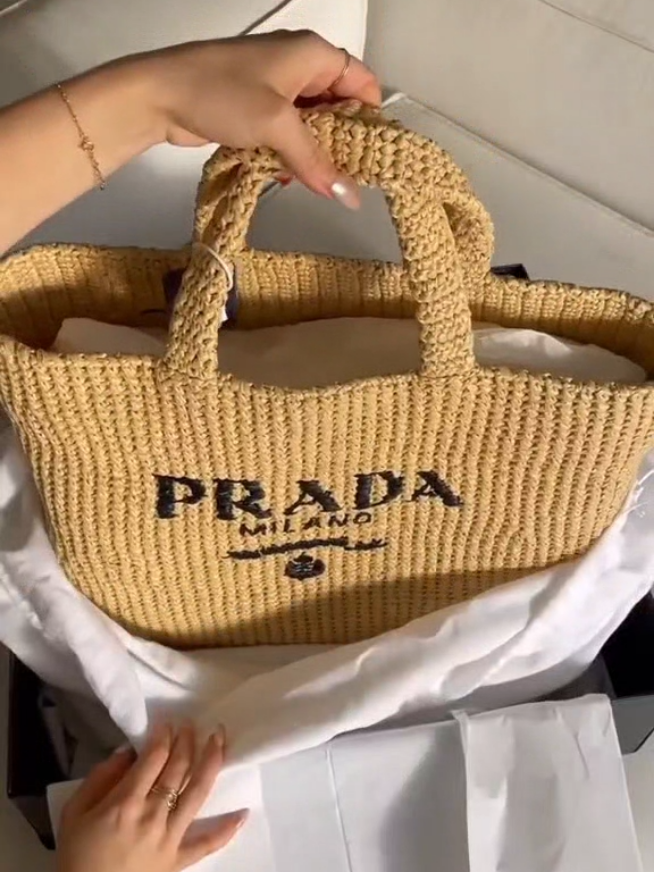 @katherinefinds