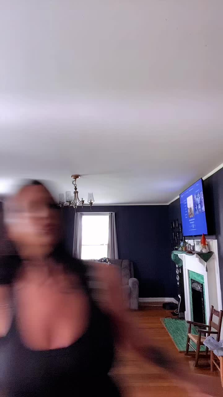 @Bri💙🖤