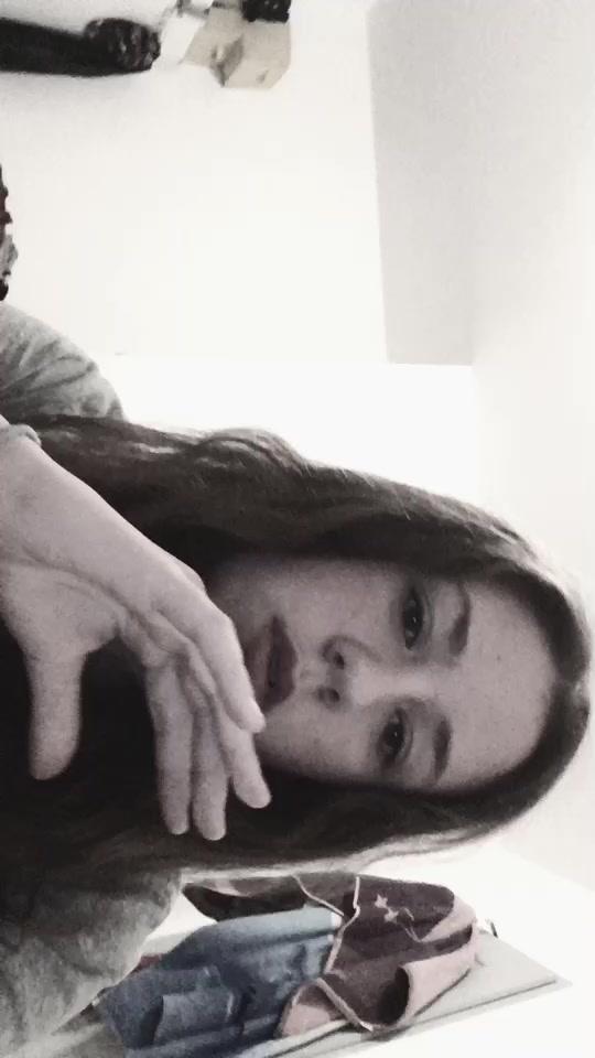 @😴🖤