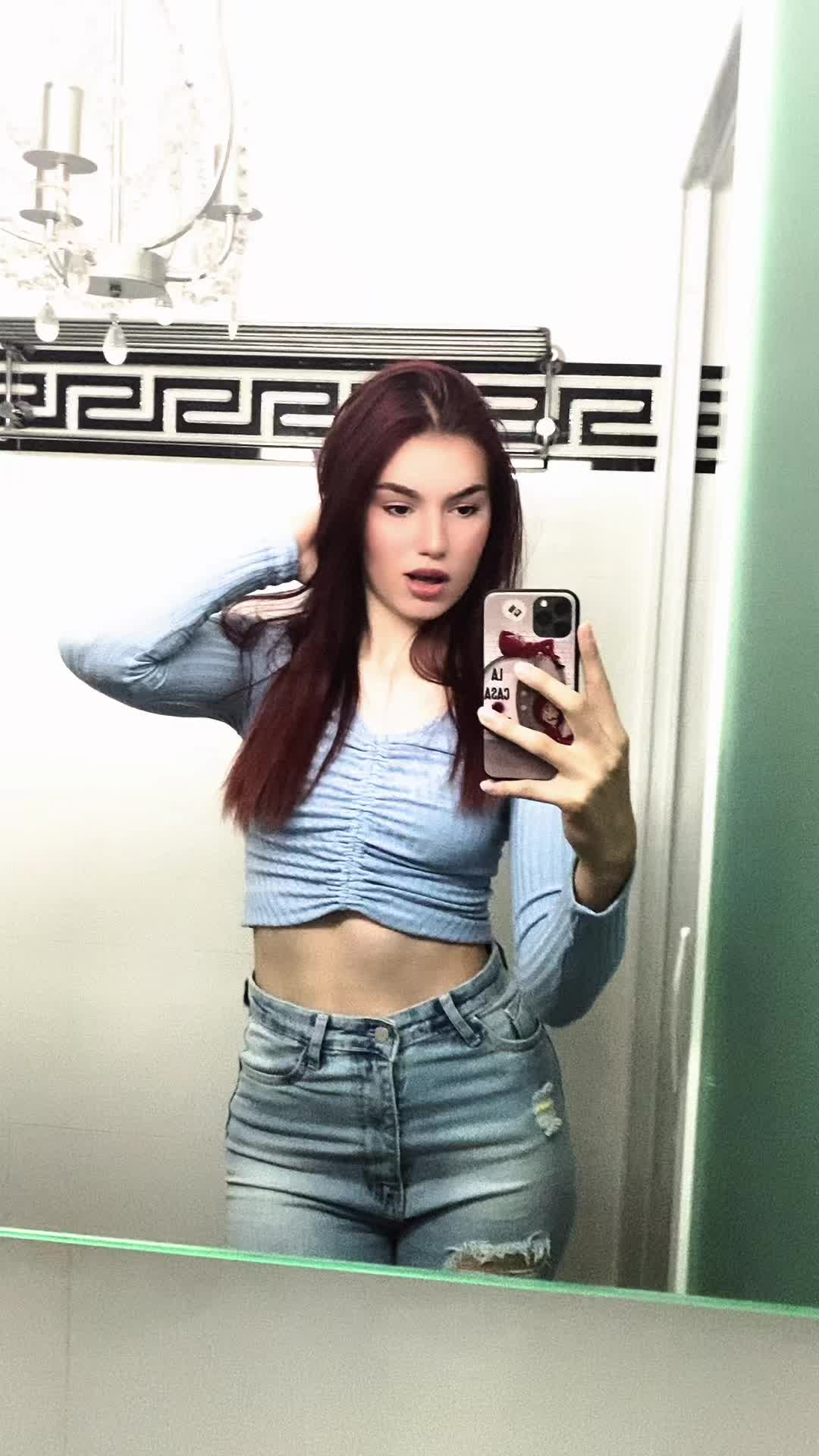 @Mila👅