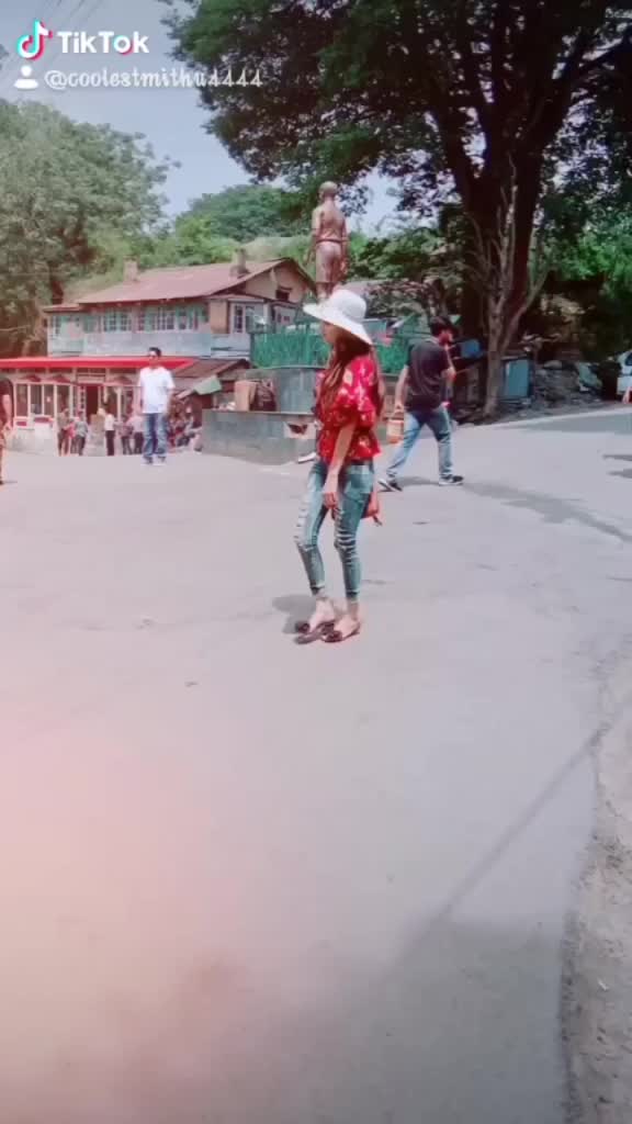 @Coolestgirl 😍😍