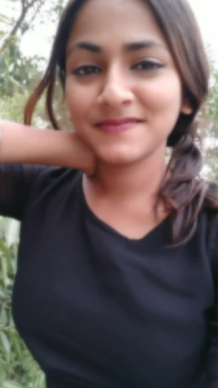 @SoNaLi SiNgH