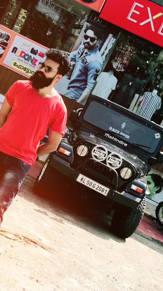 @Thakkudu