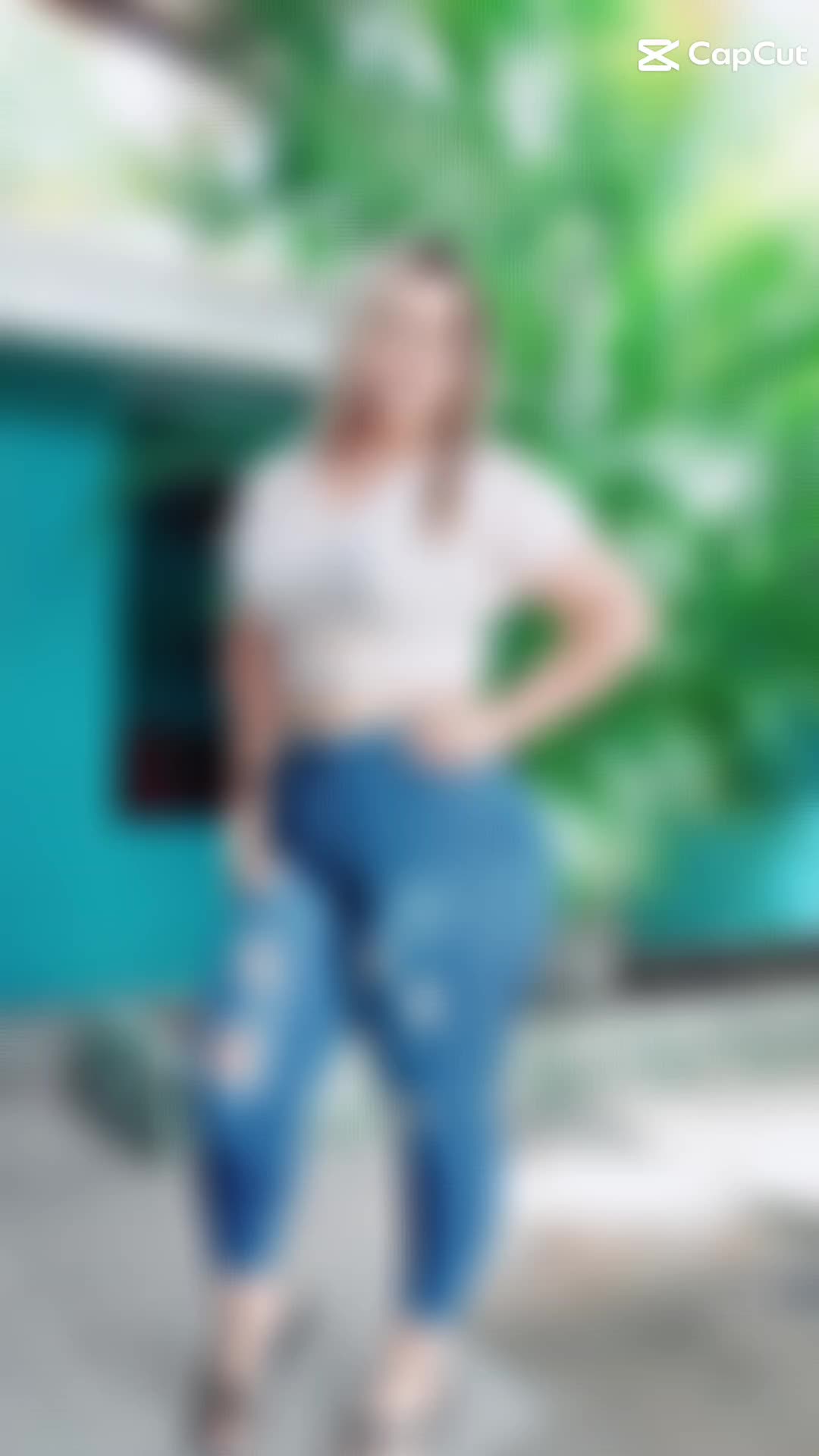 @LupyRivera