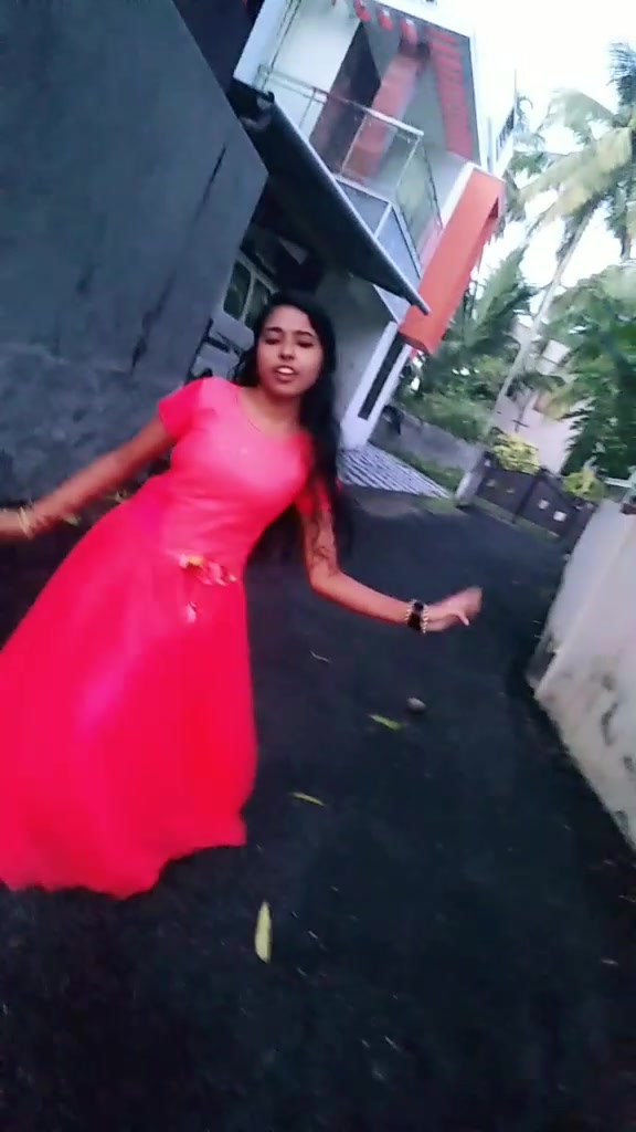 @Arathyvavachi