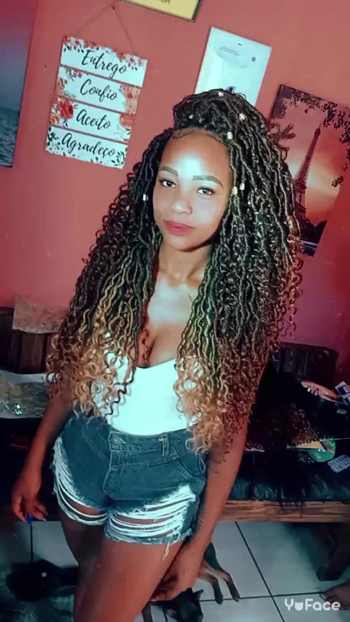 @Raquel thorito leona